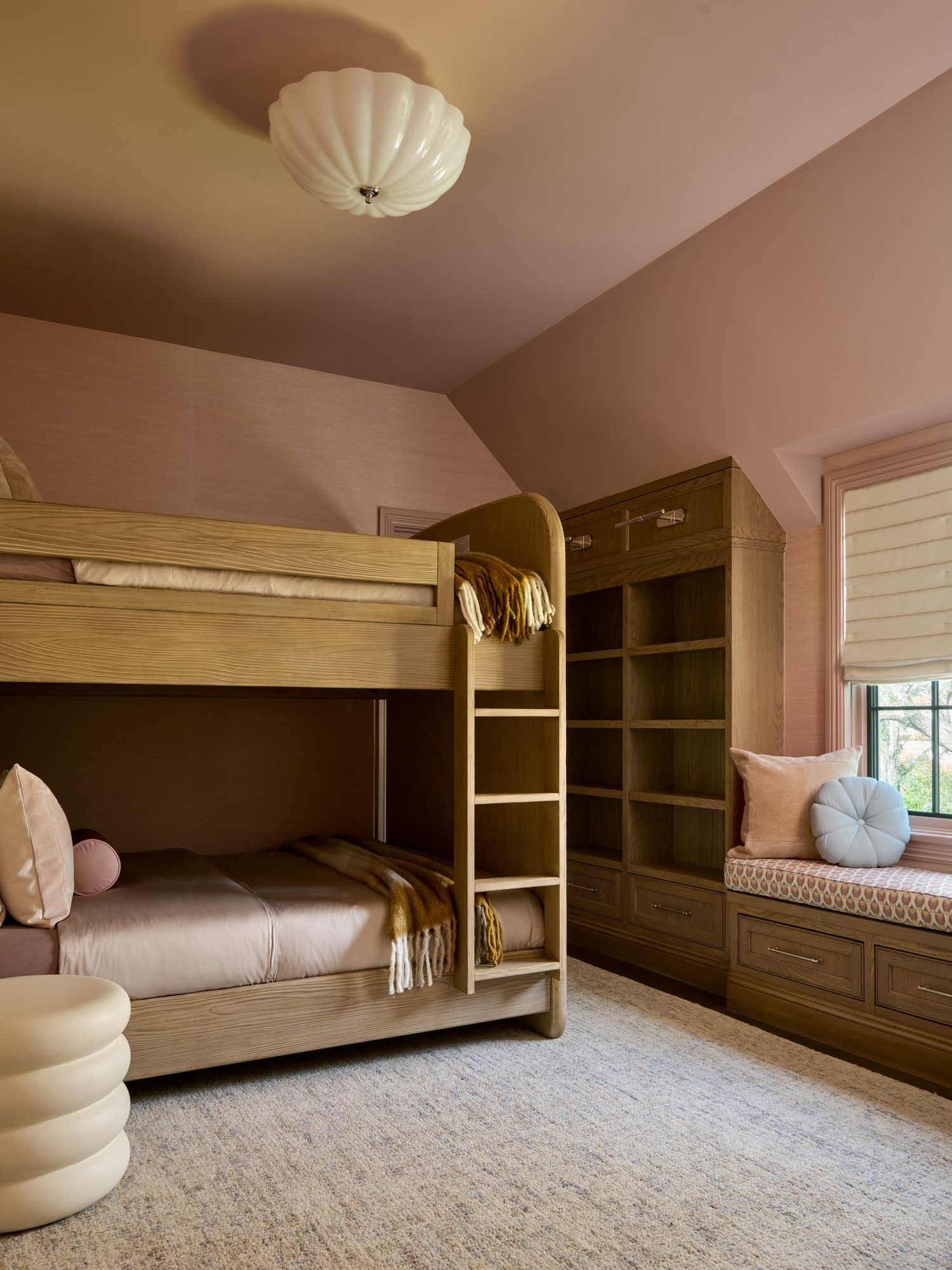 Blue Laurel pink bunk room